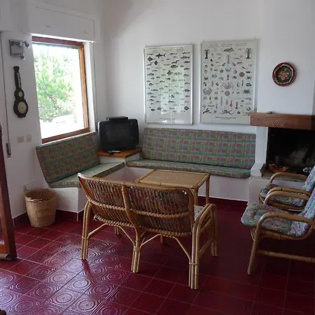 Lo Scoglietto Apartment